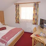 106 Wiesenhof By Interhome Apartman